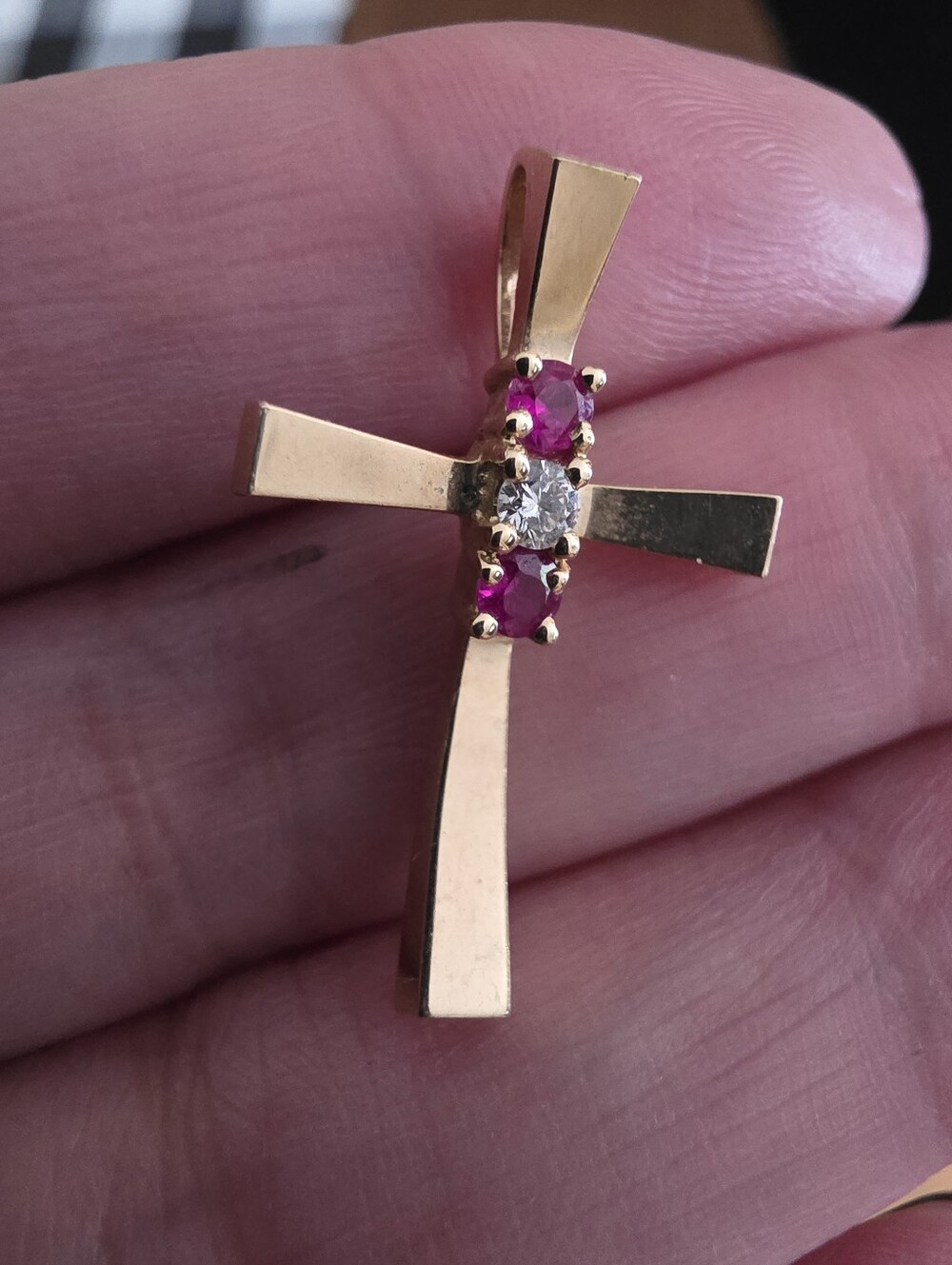 Vintage 14k Solid Gold Diamond And Ruby Cross Pendant - Picture 5 of 15